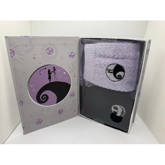 NWT Disney Nightmare Before Christmas Purple and Black Socks in collectible box. - Picture 9 of 11